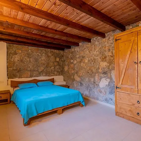 Tas Ev Vila Fethiye