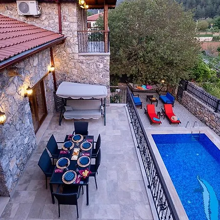 Vila Tas Ev Fethiye